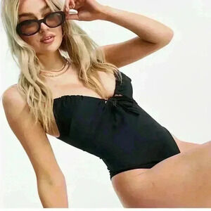 NWOT ASOS Black Ruched Front Tie One Piece Swimsuit Women’s Size 2
